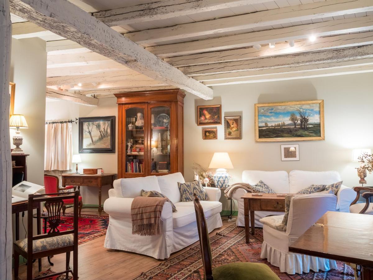 Encantadora Casa De Pueblo Con 5 Hab. En Burgos 산토 도밍고 드 실로스 외부 사진