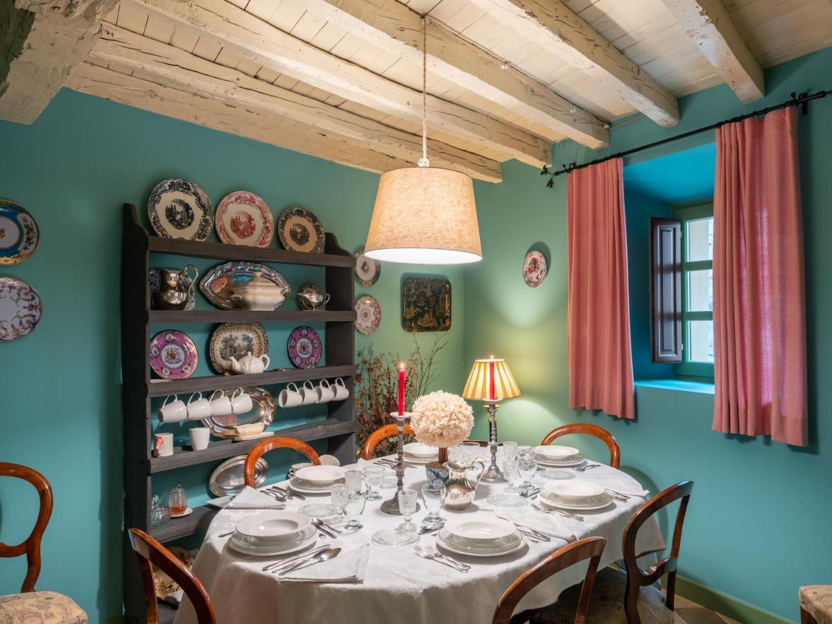 Encantadora Casa De Pueblo Con 5 Hab. En Burgos 산토 도밍고 드 실로스 외부 사진