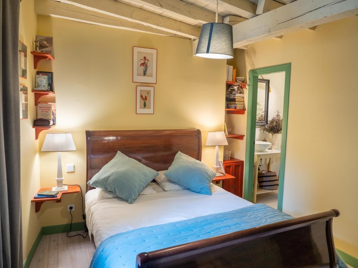 Encantadora Casa De Pueblo Con 5 Hab. En Burgos 산토 도밍고 드 실로스 외부 사진