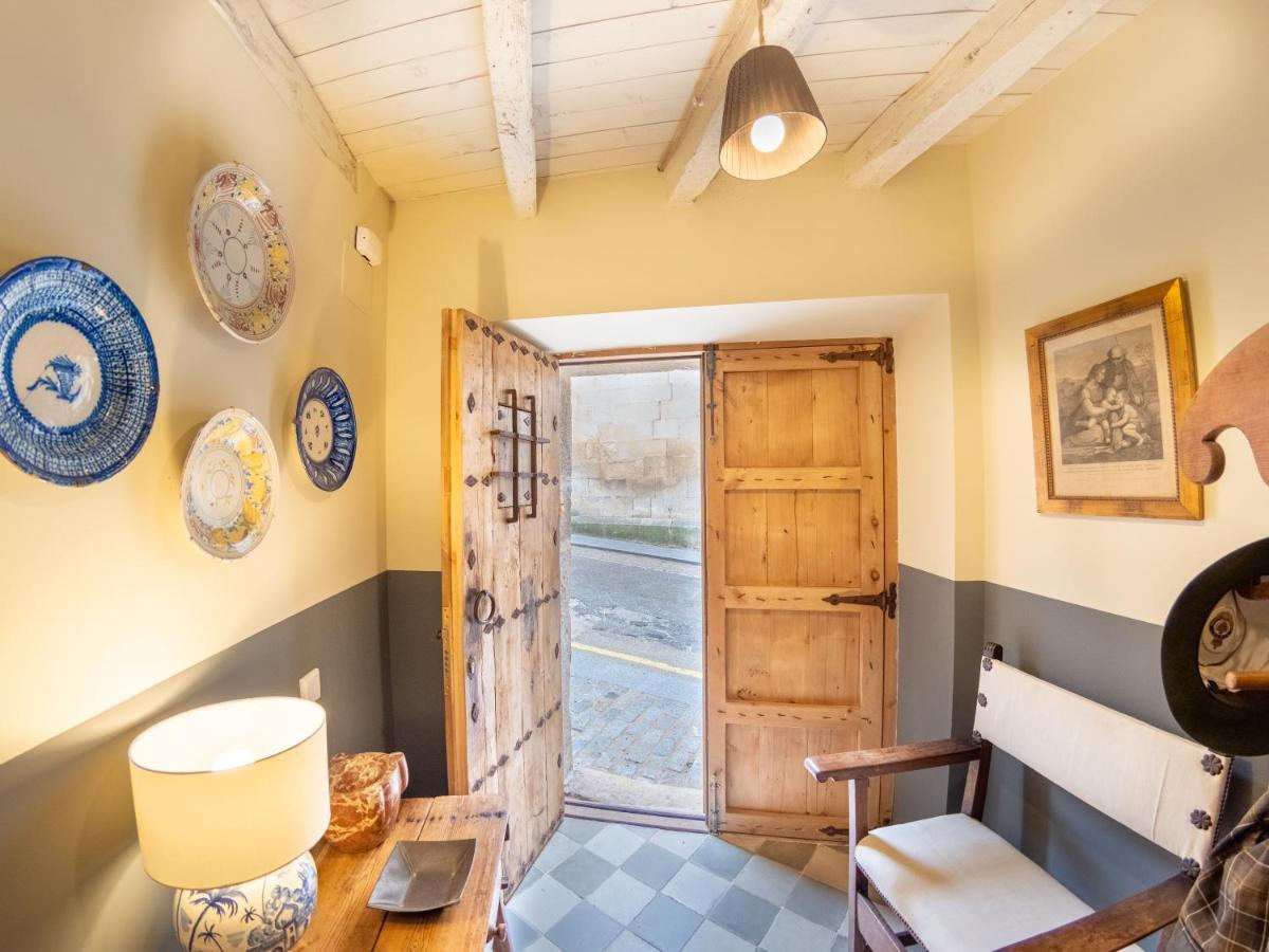 Encantadora Casa De Pueblo Con 5 Hab. En Burgos 산토 도밍고 드 실로스 외부 사진