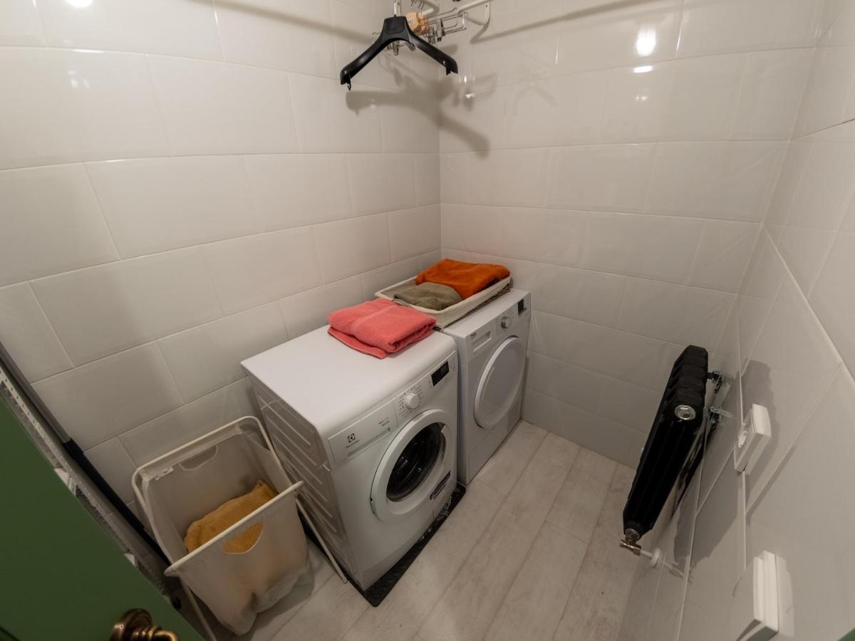 Encantadora Casa De Pueblo Con 5 Hab. En Burgos 산토 도밍고 드 실로스 외부 사진